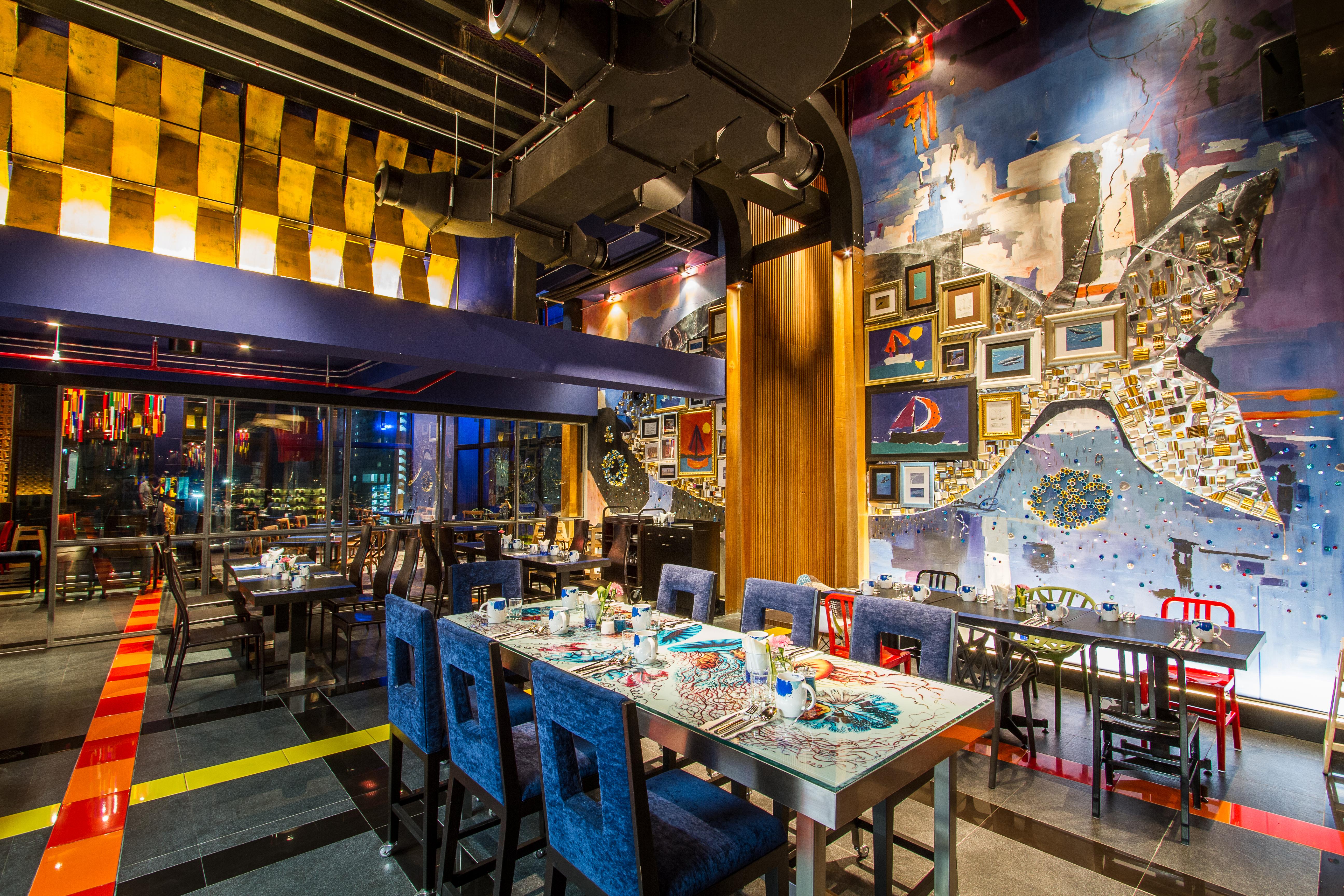 فندق سيام آت سيام ديزاين باتايا المظهر الخارجي الصورة Interior of a restaurant in Hong Kong