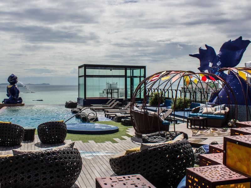 فندق سيام آت سيام ديزاين باتايا المظهر الخارجي الصورة The Sky Bar